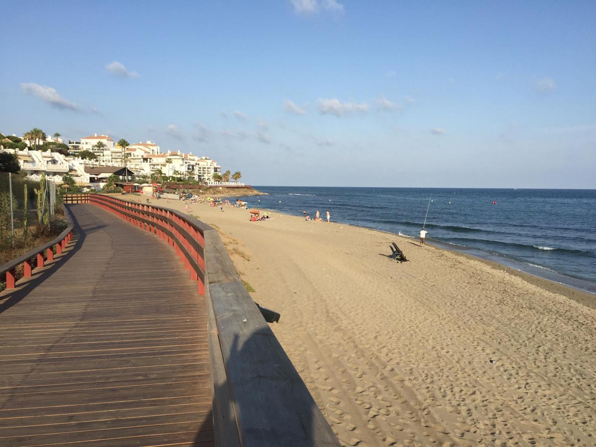 Urbanization On The Beach Front 1-3 Ла Кала де Михас Екстериор снимка